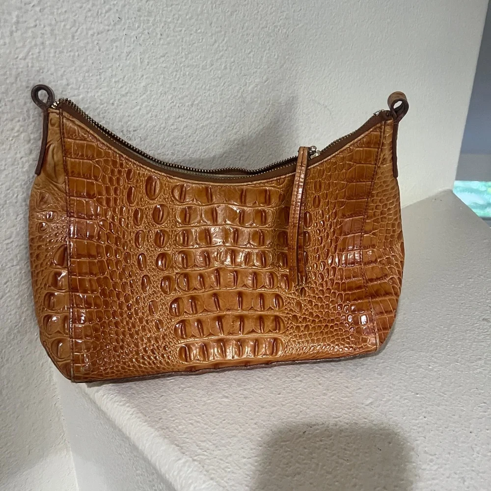 - Brahmin Toasted Almond‎ Vintage Alligator Handbag . No strap! NO HANDLE.